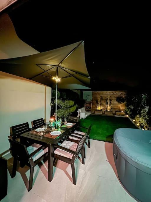 Relaxing Garden Los Cristianos Con Jacuzzi Y Barbacoa Arona  Eksteriør bilde